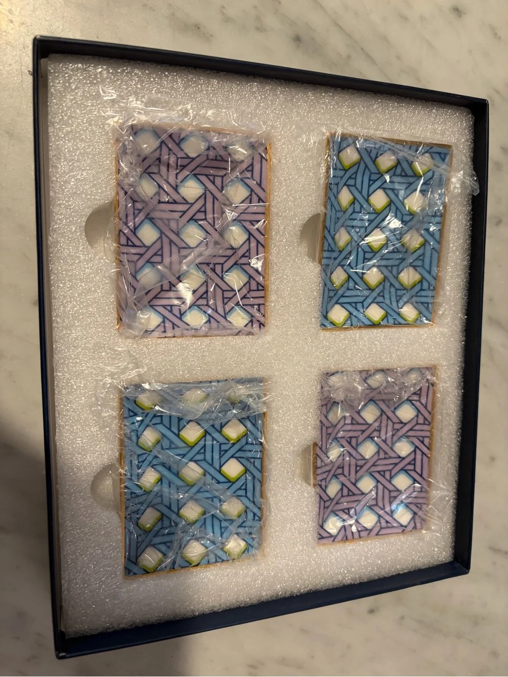 JONATHAN ADLER SET OF 4 BASKETWEAVE PETITE TRAYS  nib